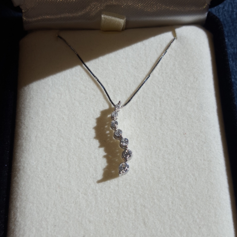 Diamond necklace